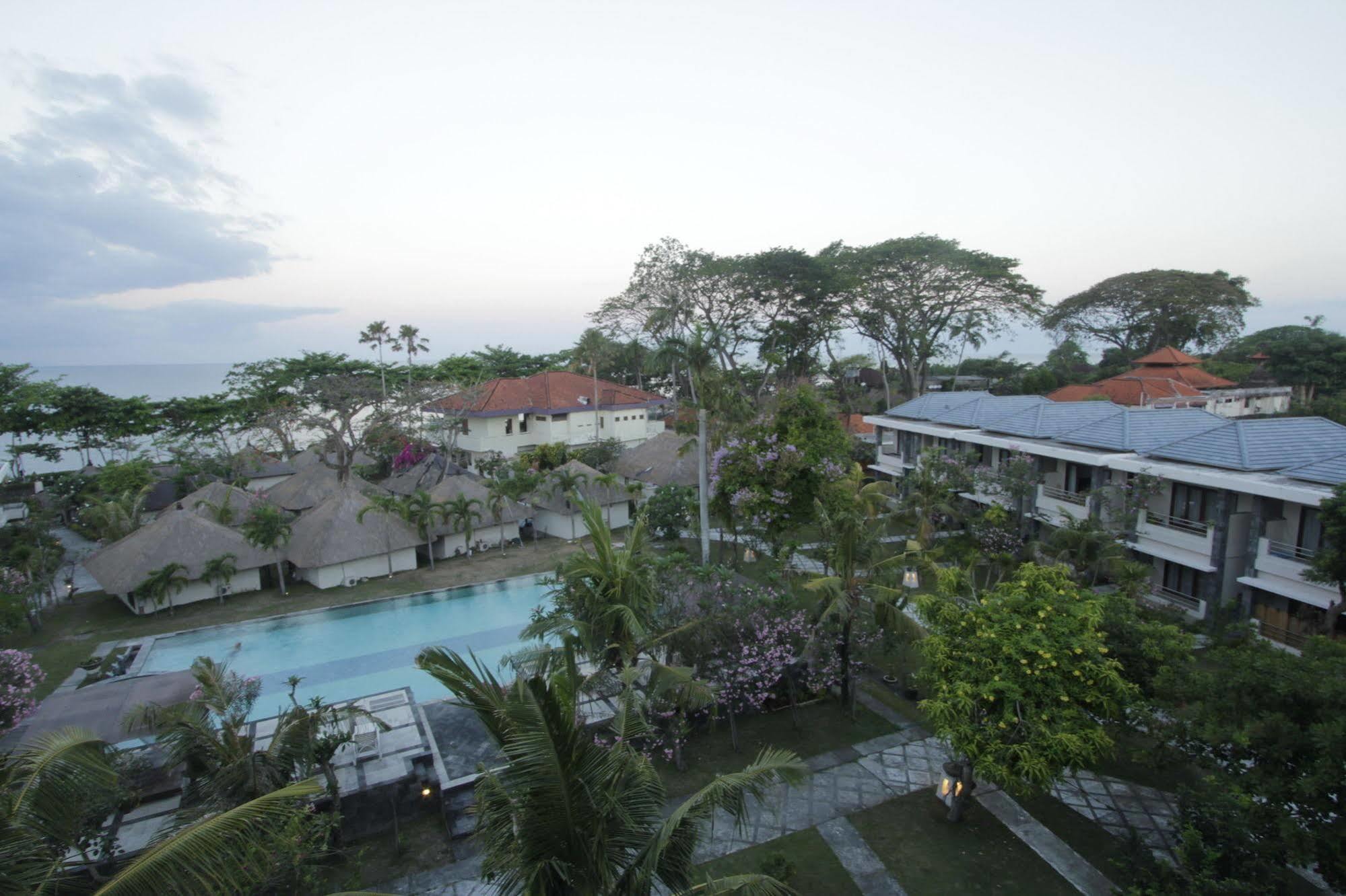 Alit Beach Resort And Villas Sanur Zewnętrze zdjęcie
